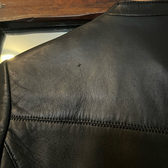 Massimo Dutti leather jacket - Picture 5 of 8